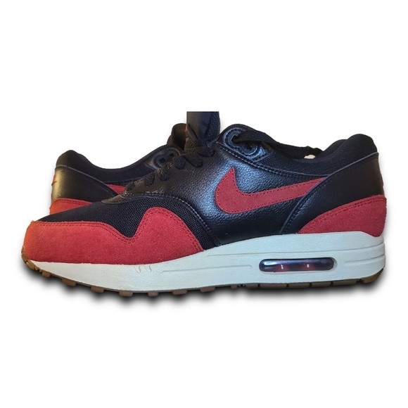 Nike AirMax 1, Black + Red "Sail" with Gum Sole Size 9.5 - Picture 5 of 12